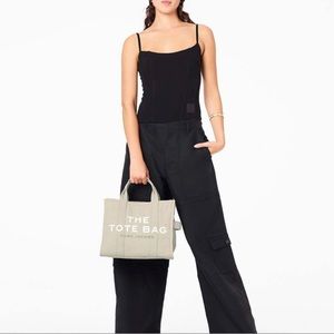 MARC JACOBS THE TOTE BAG MEDIUM